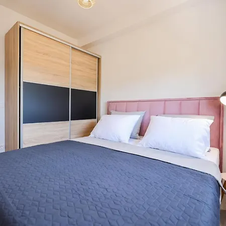 Bella Vista Apartment
